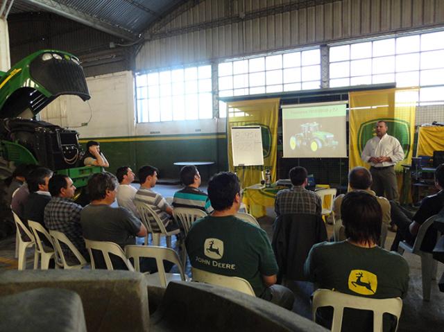 Clinica de Tractores John Deere