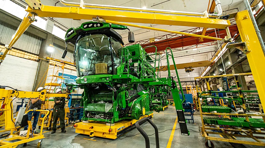 Industria Nacional John Deere 